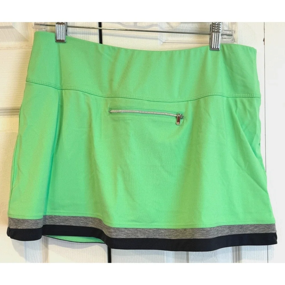 NEW Bolle‎ High Performance Tennis Skirt Skorts Neon Green Women's Size Large